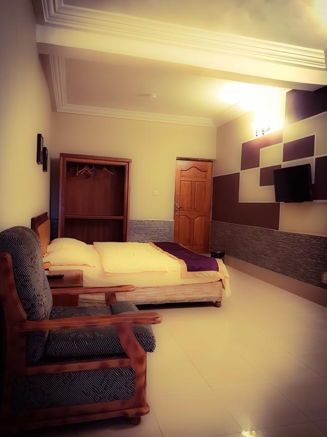 Sweet Garden Hotel คูมาซี ภายนอก รูปภาพ