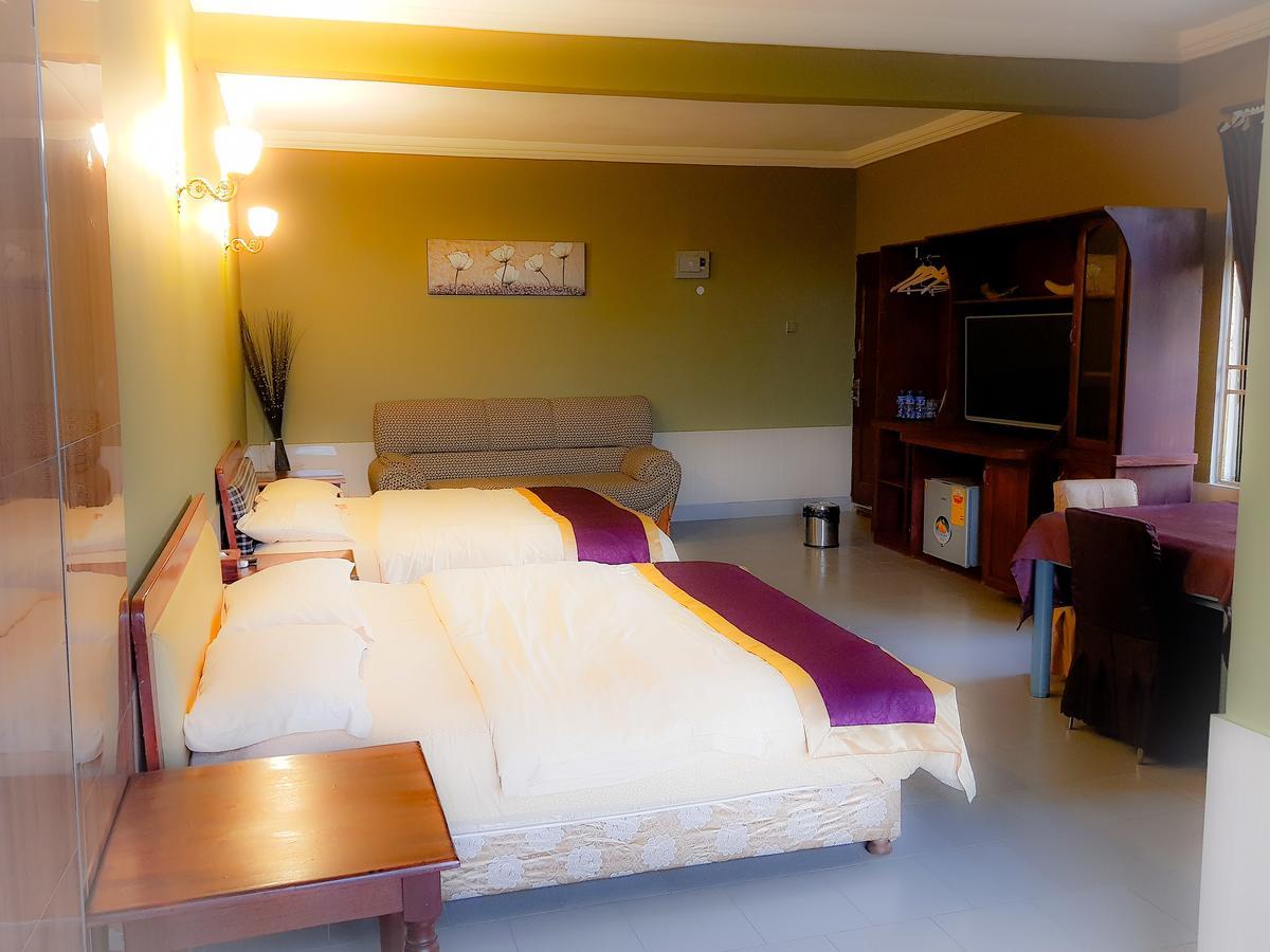 Sweet Garden Hotel คูมาซี ภายนอก รูปภาพ
