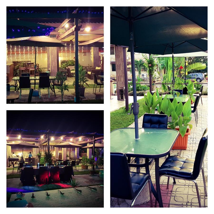 Sweet Garden Hotel คูมาซี ภายนอก รูปภาพ